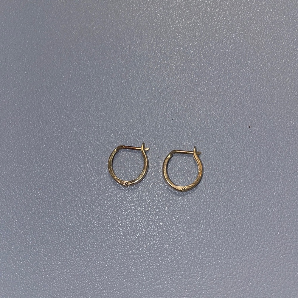 10k Gold huggies